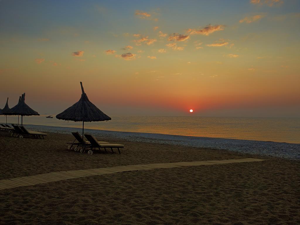  Denizle Tarihin İç İçe Geçtiği Bir Cennet!